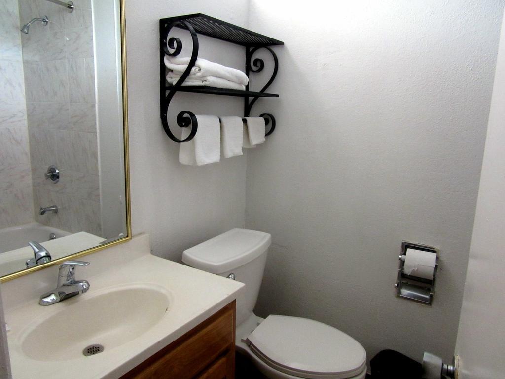 Budget Host Inn Arlington Zewnętrze zdjęcie