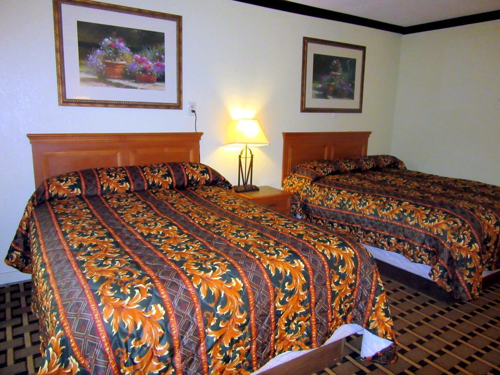 Budget Host Inn Arlington Zewnętrze zdjęcie