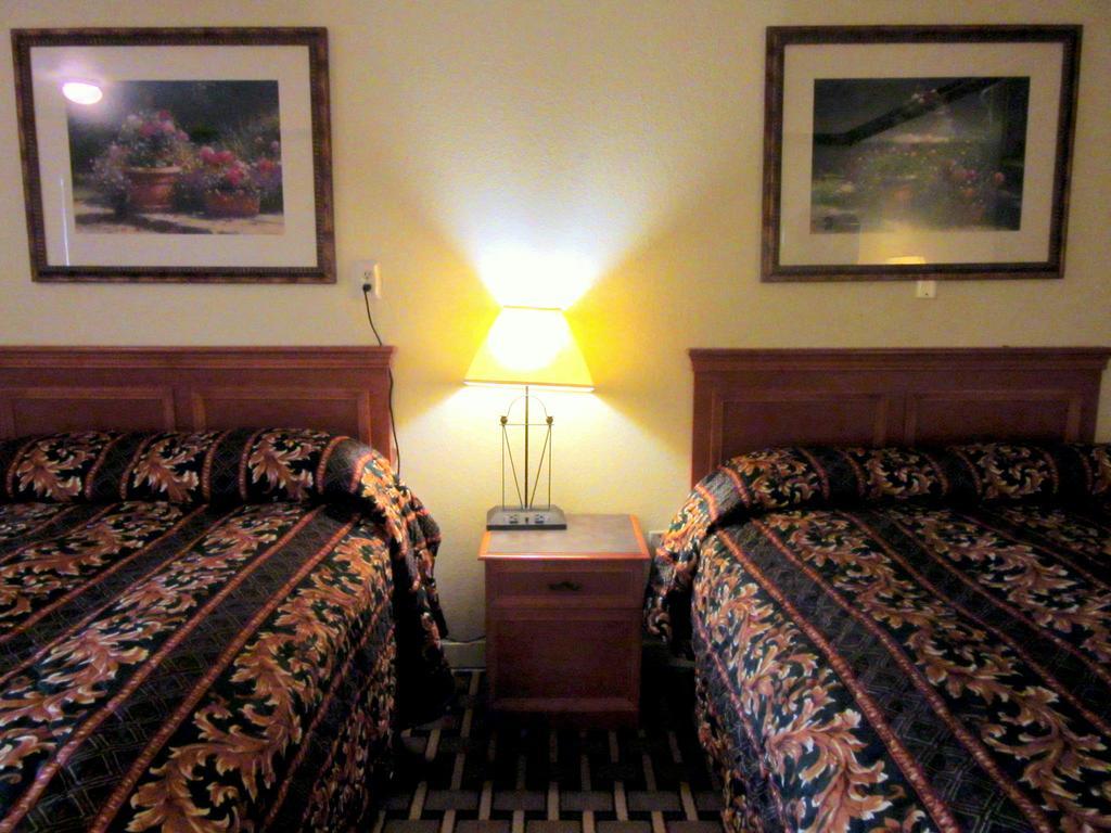 Budget Host Inn Arlington Zewnętrze zdjęcie